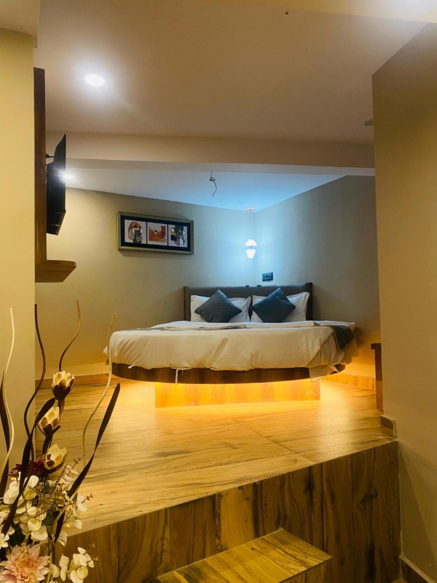 Hotel Zara International Mumbai Exteriör bild